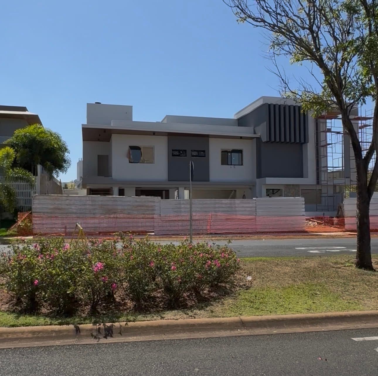Garagem em Nova Uberlândia - Uberlândia